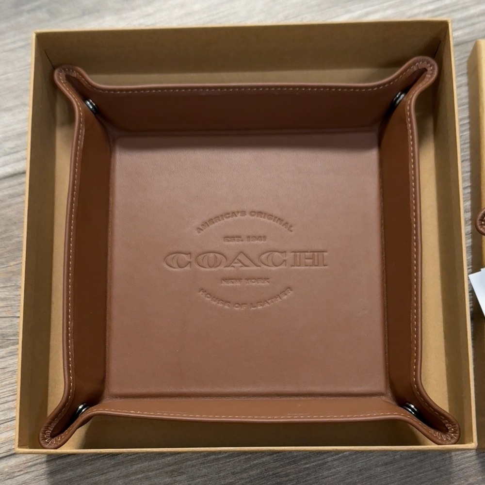 Coach New with Box Set Saddle Brown Leather Valet Trays - Picture 9 of 16